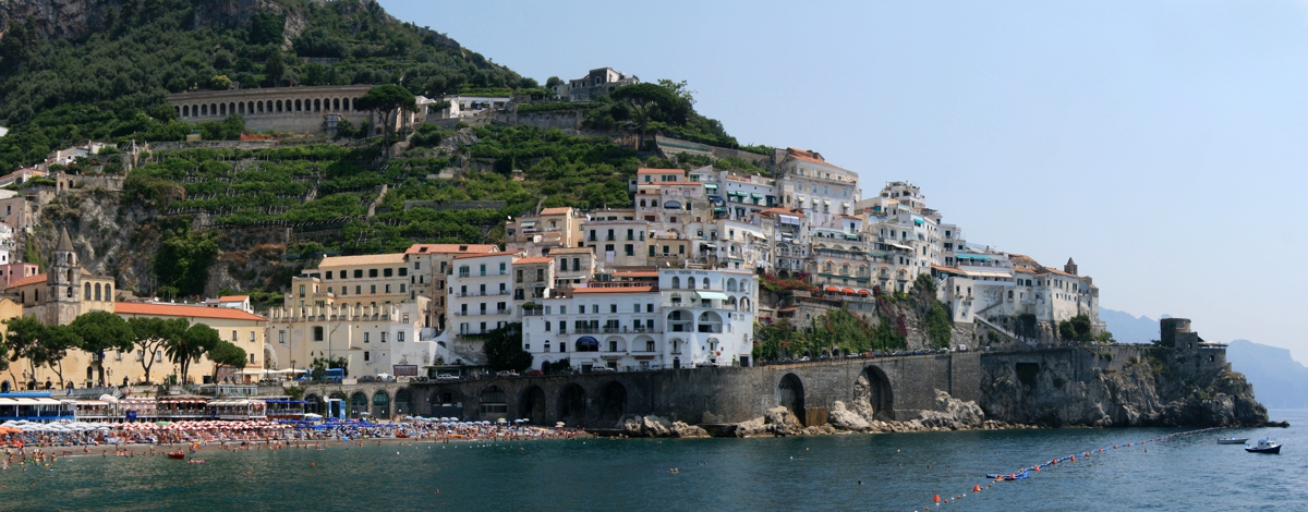 Wybrzeże Amalfi wakacje - celebryci, aktorzy, sportowcy, milionerzy 